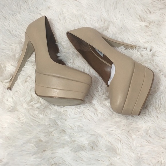 NEW in box. Steve Madden Doria Heels - Picture 4 of 4